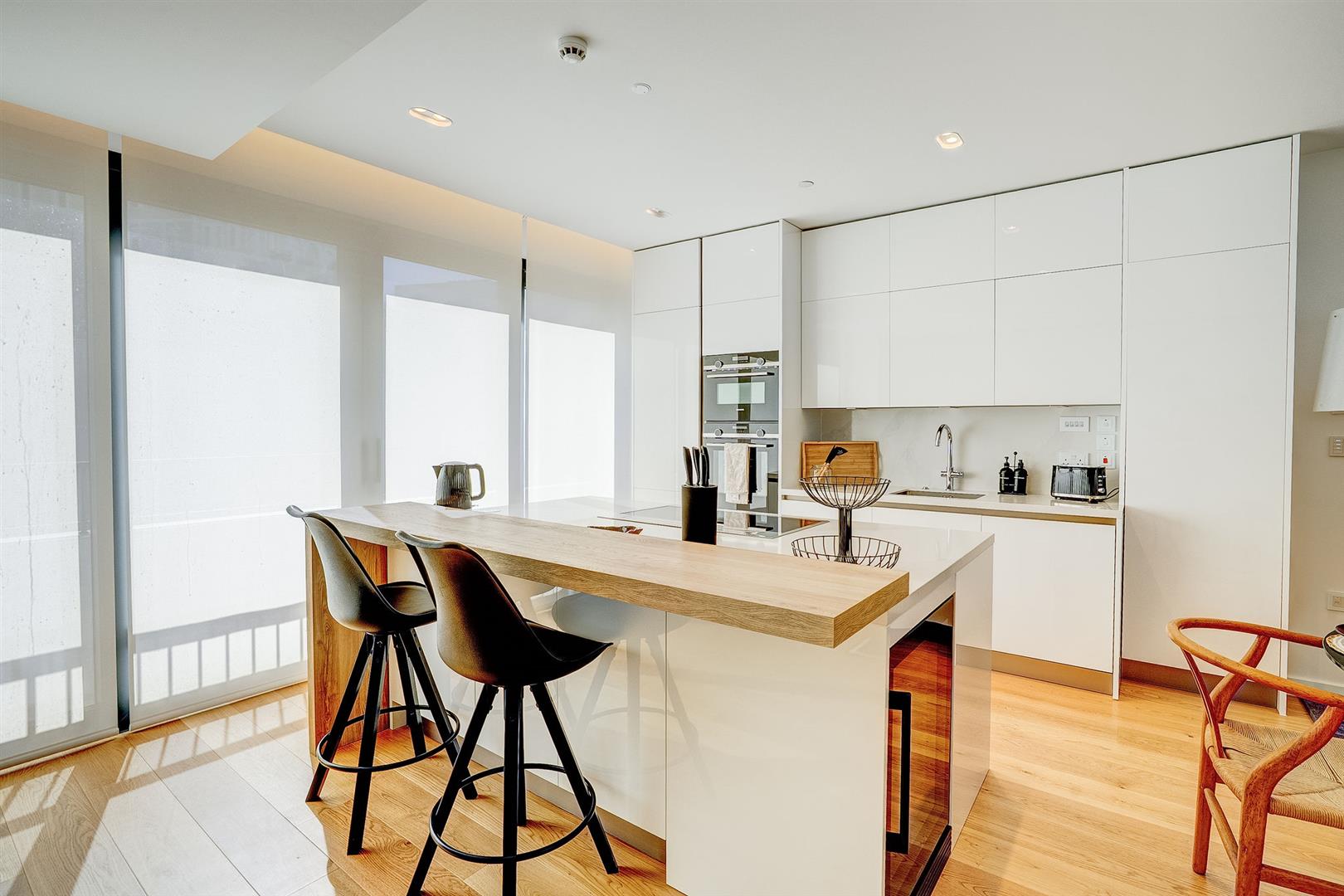 Image of House - 5 Bedrooms - 6 Bathrooms for Sale in North Gorge-Gibraltar, Image 7